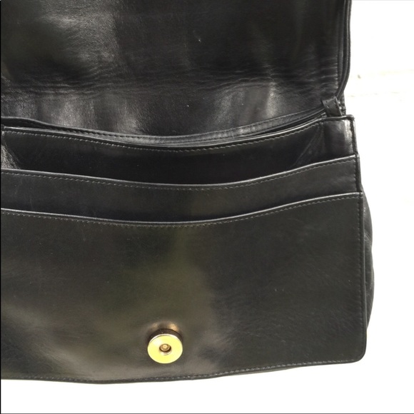 DESIGNER ▪️ VINTAGE BOTTEGA VENETA CROSSBODY - Picture 3 of 15